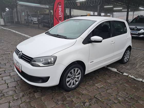 VOLKSWAGEN FOX 1.0 MI 8V FLEX 4P MANUAL VOLKSWAGEN FOX 1.0 MI 8V FLEX 4P MANUAL